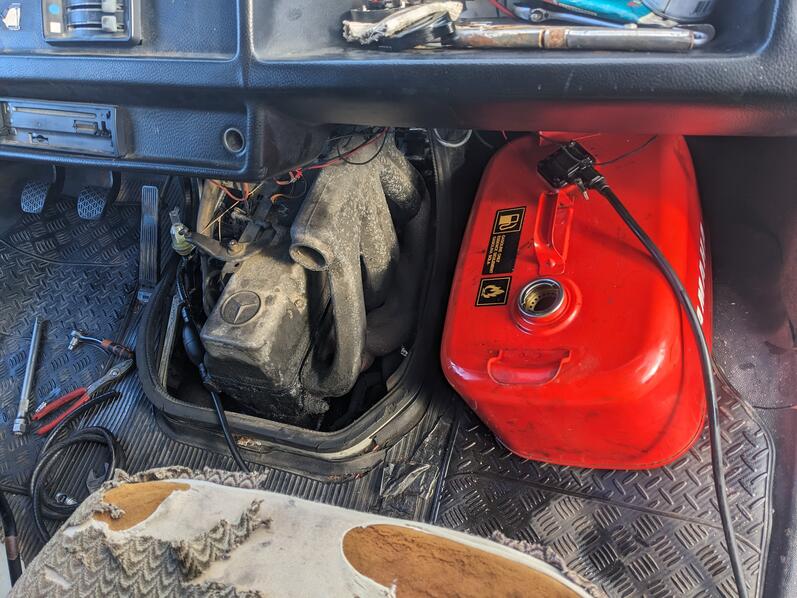 3 montage avec reservoir auxi avant pompe.jpg